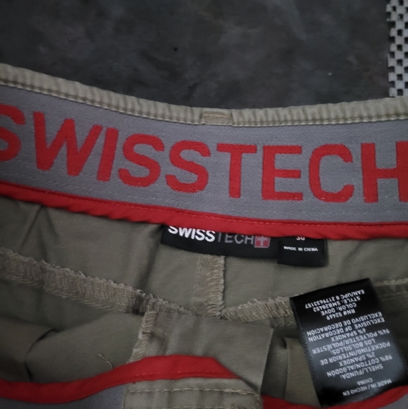 SWISS TECH | khaki stretch denim shorts - Picture 5 of 8
